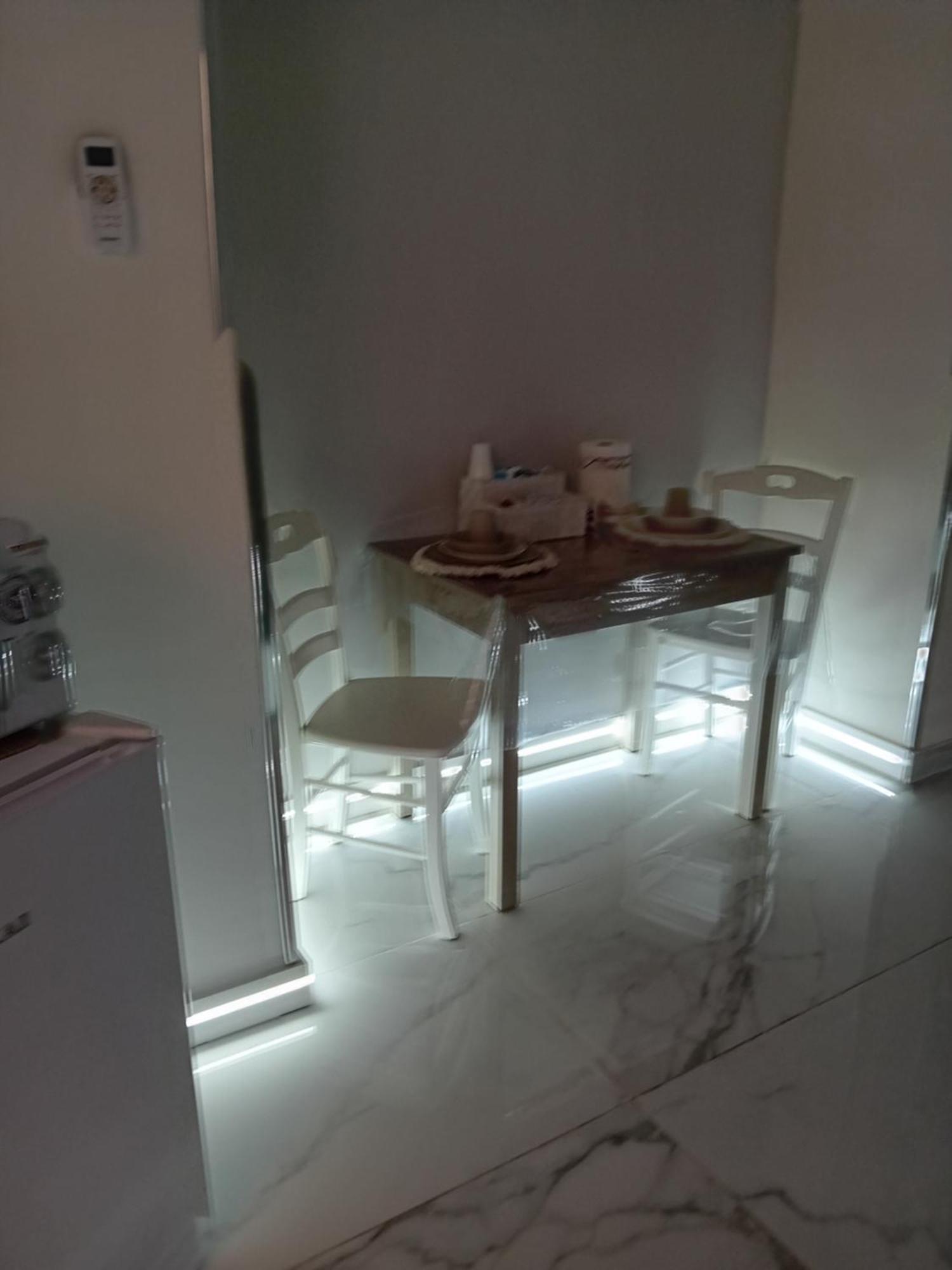 Donna Rita House Apartment Napoli Bagian luar foto